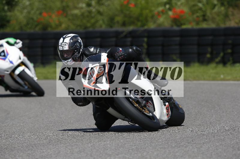 /Archiv-2024/29 12.06.2024 MOTO.CH Track Day ADR/Gruppe rot/106